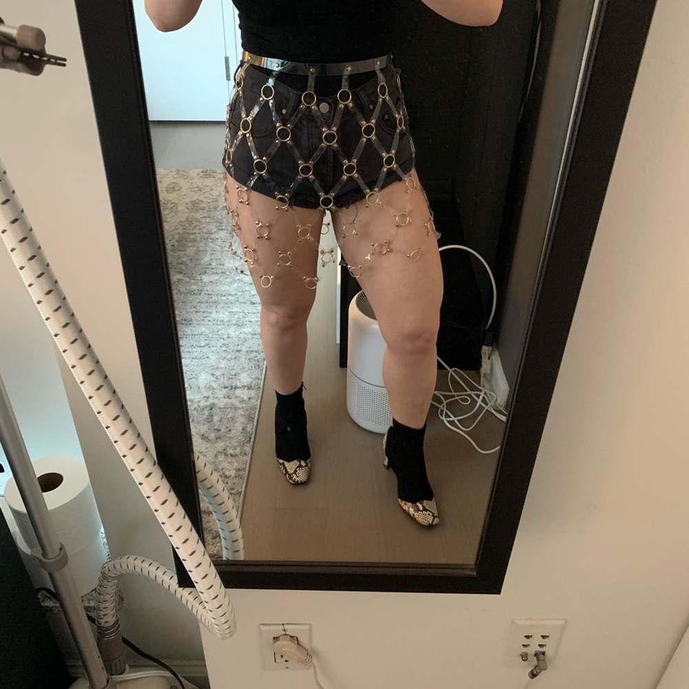 Fierce Lf skirt accessory